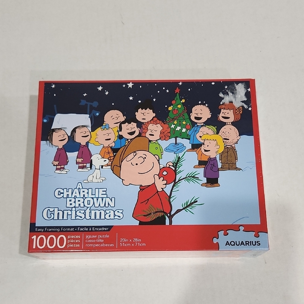 NEW Charlie Brown Christmas Puzzle Shrunk Wrapped